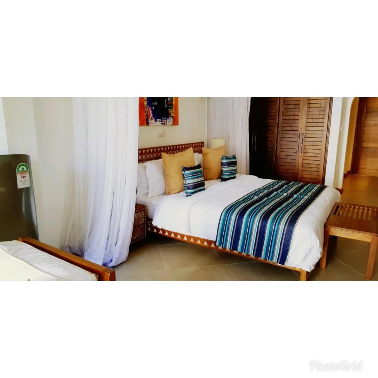 Mbili Kuwili Studio Suites 迪亚尼海滩 外观 照片
