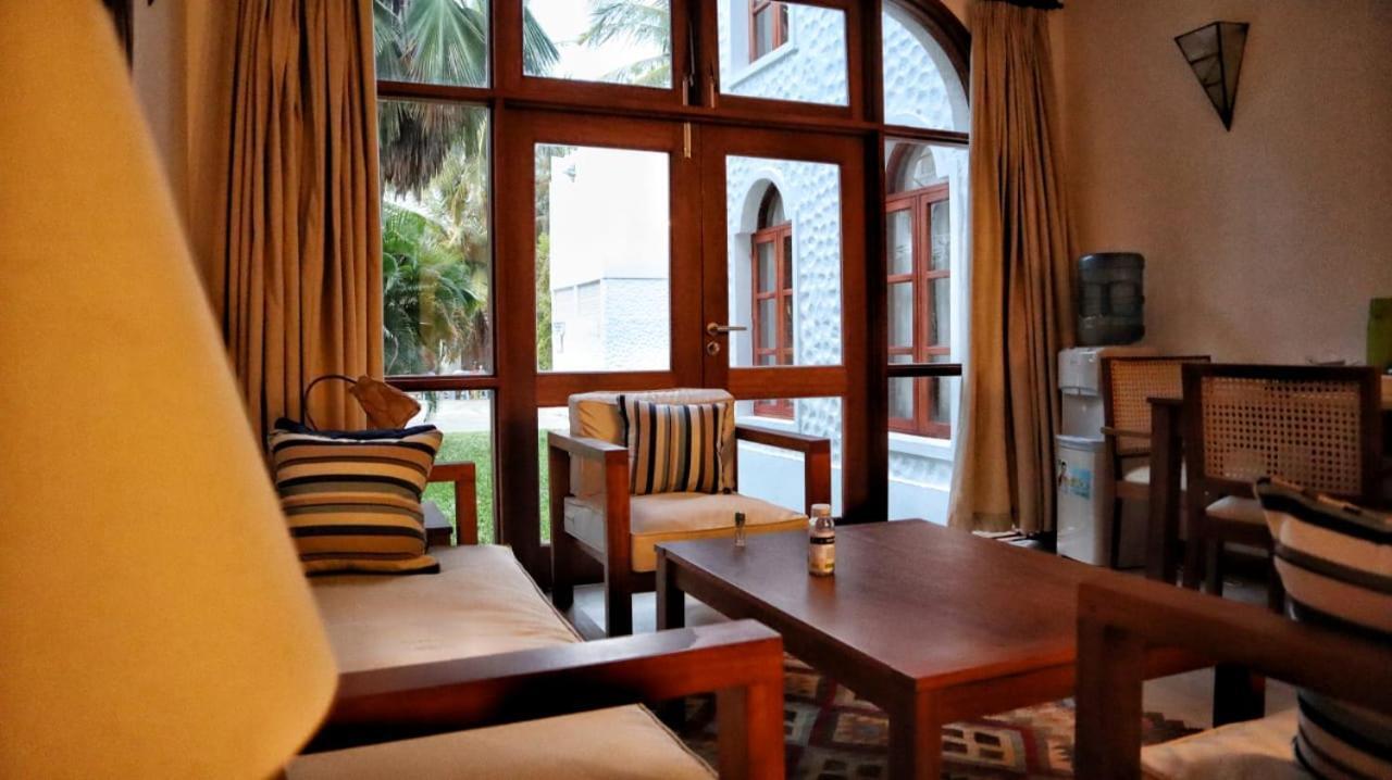 Mbili Kuwili Studio Suites 迪亚尼海滩 外观 照片